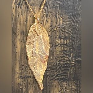 Vintage Gold Dipped Leaf Pendant Necklace  20” Link Chain 1980s
